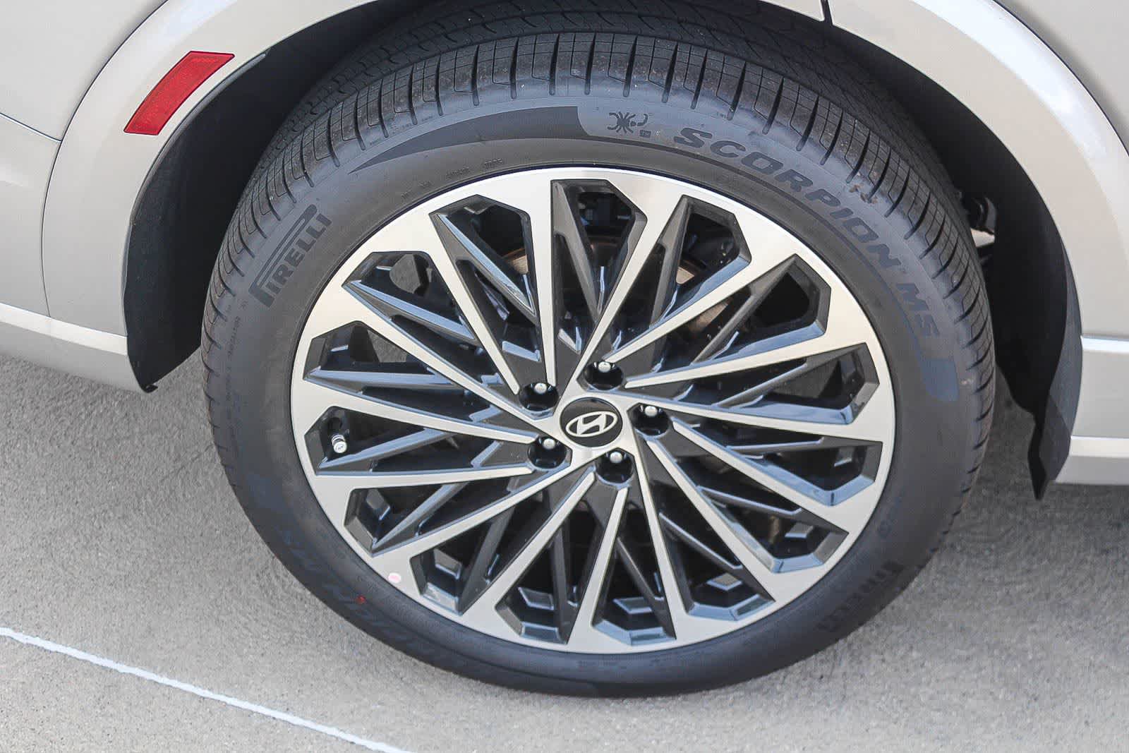 New 2026 Hyundai Palisade Calligraphy AWD/4WD image 9