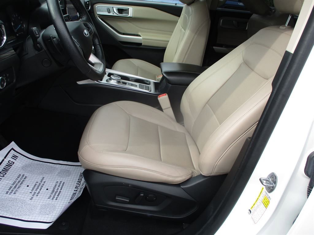 Used 2021 Ford Explorer Limited w/ Hybrid Equipment Group 310A image 13