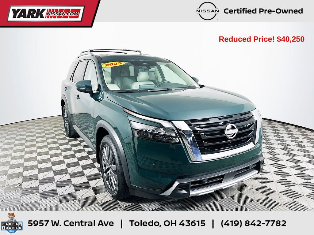 Certified 2025 Nissan Pathfinder SL w/ SL Premium Package