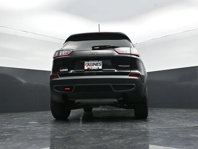 Used 2022 Jeep Cherokee Trailhawk AWD/4WD image 47