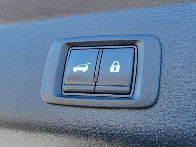 Used 2023 Mitsubishi Outlander SE image 12