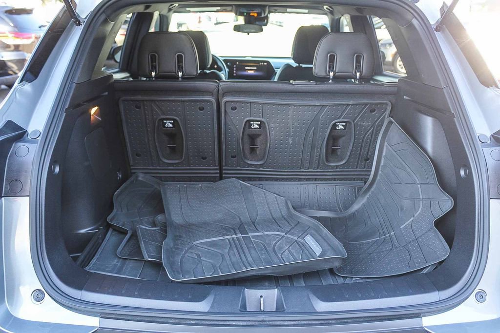 Used 2025 Chevrolet TrailBlazer ACTIV w/ Driver Confidence Package image 26