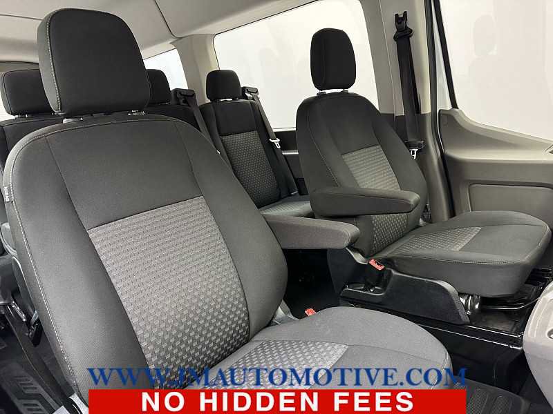 Used 2023 Ford Transit 350 XLT image 21