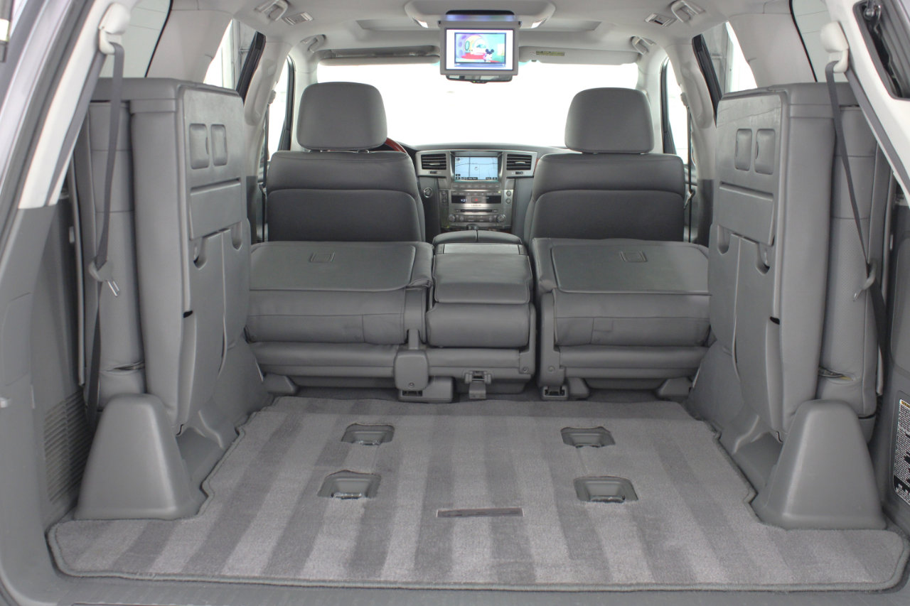 Used 2009 Lexus LX 570 4WD image 71