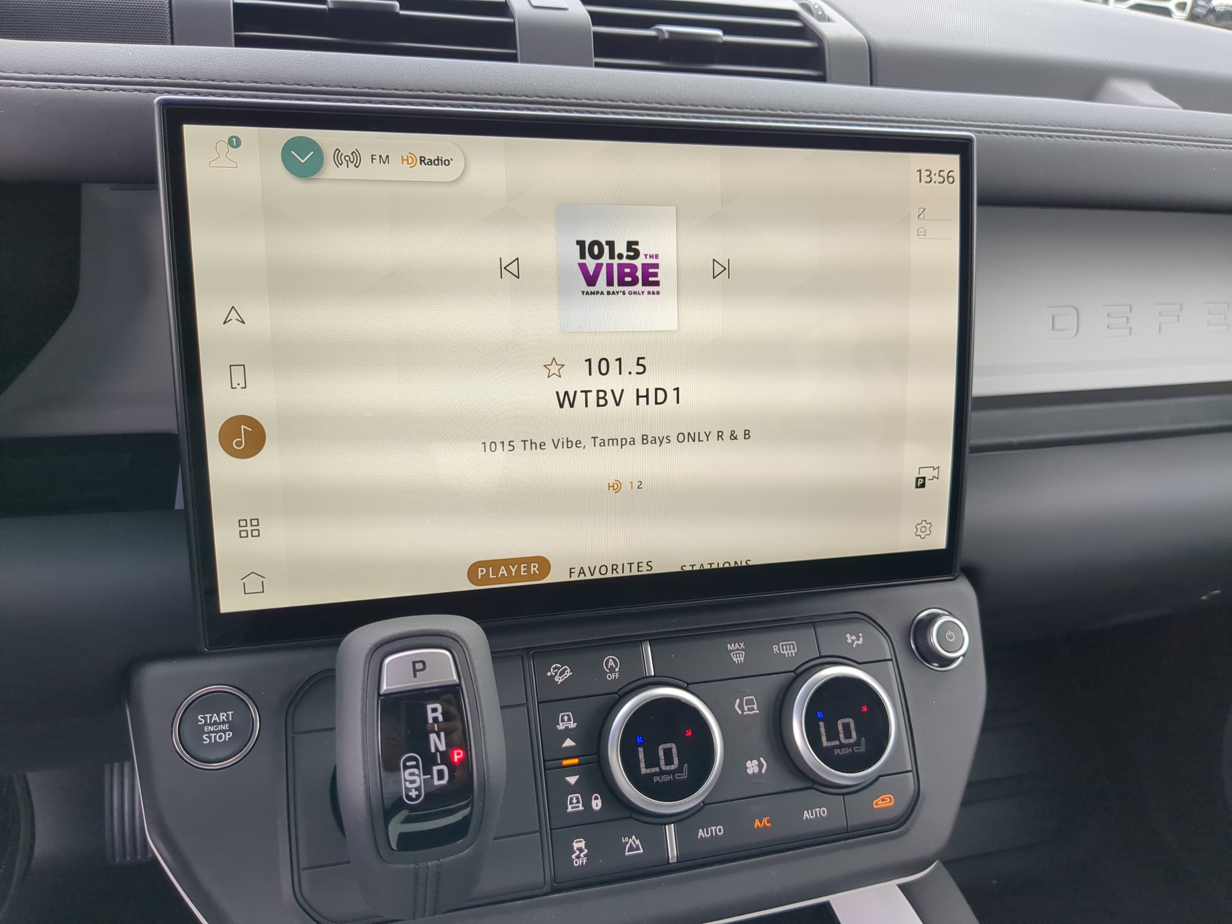 New 2026 Land Rover Defender 110 S image 22
