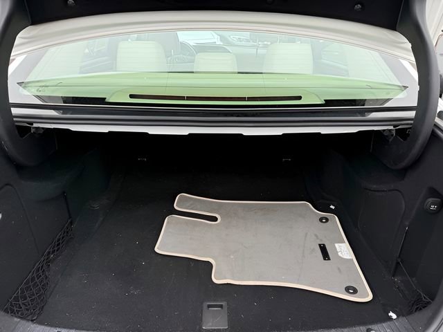 Used 2014 Mercedes-Benz E 350 4MATIC Sedan image 6