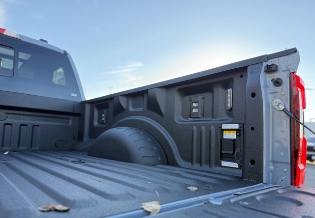 New 2026 Ford F250 Platinum image 9