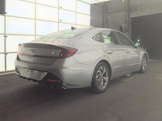 Used 2021 Hyundai Sonata SEL w/ Convenience Package FWD image 2