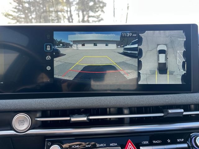 Certified 2025 Hyundai Santa Cruz Limited image 18