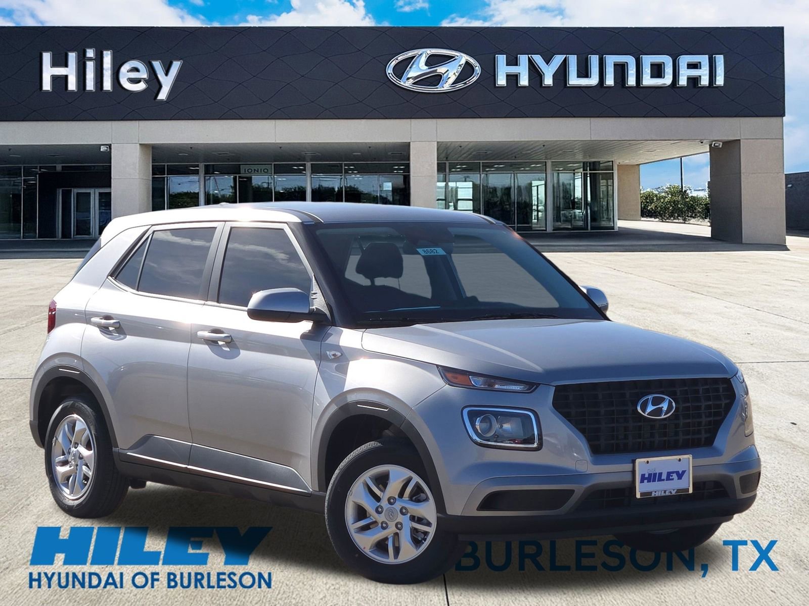 New 2026 Hyundai Venue SE