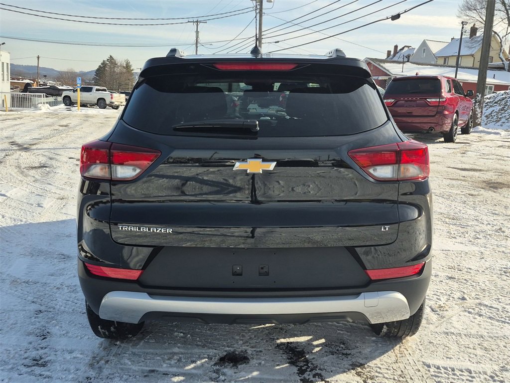 Used 2023 Chevrolet TrailBlazer LT w/ Convenience Package image 14