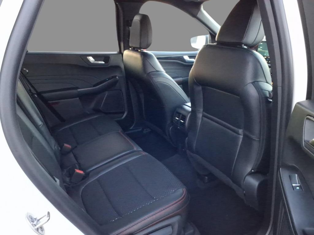 New 2026 Ford Escape ST-Line w/ Tech Pack #1 AWD/4WD image 11