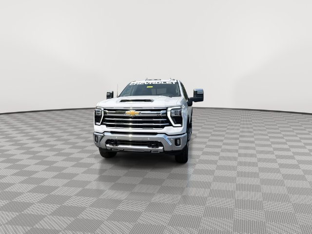 Certified 2025 Chevrolet Silverado 3500 LTZ w/ LTZ Premium Package AWD/4WD image 5