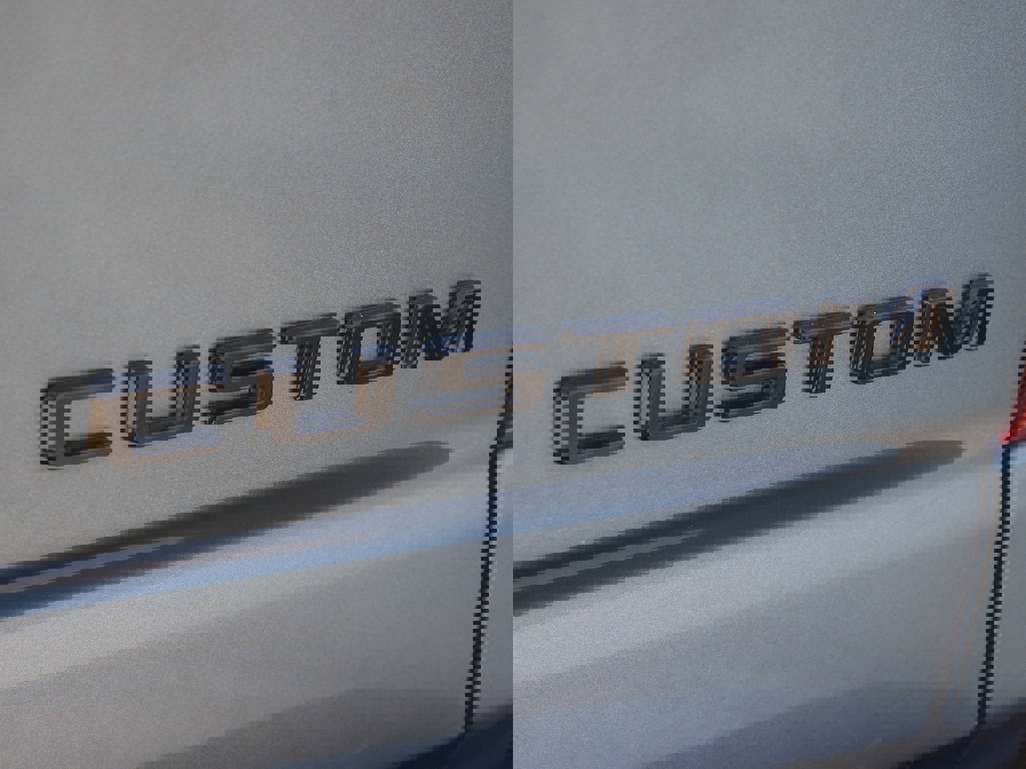 Used 2025 Chevrolet Silverado 2500 Custom w/ Custom Value Package image 18