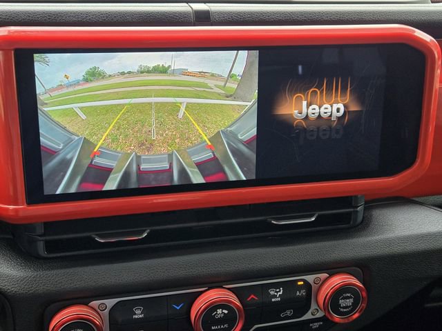 Certified 2025 Jeep Wrangler Sport image 19