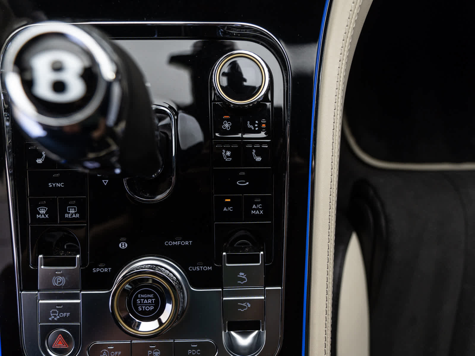 Used 2023 Bentley Continental GT S image 29