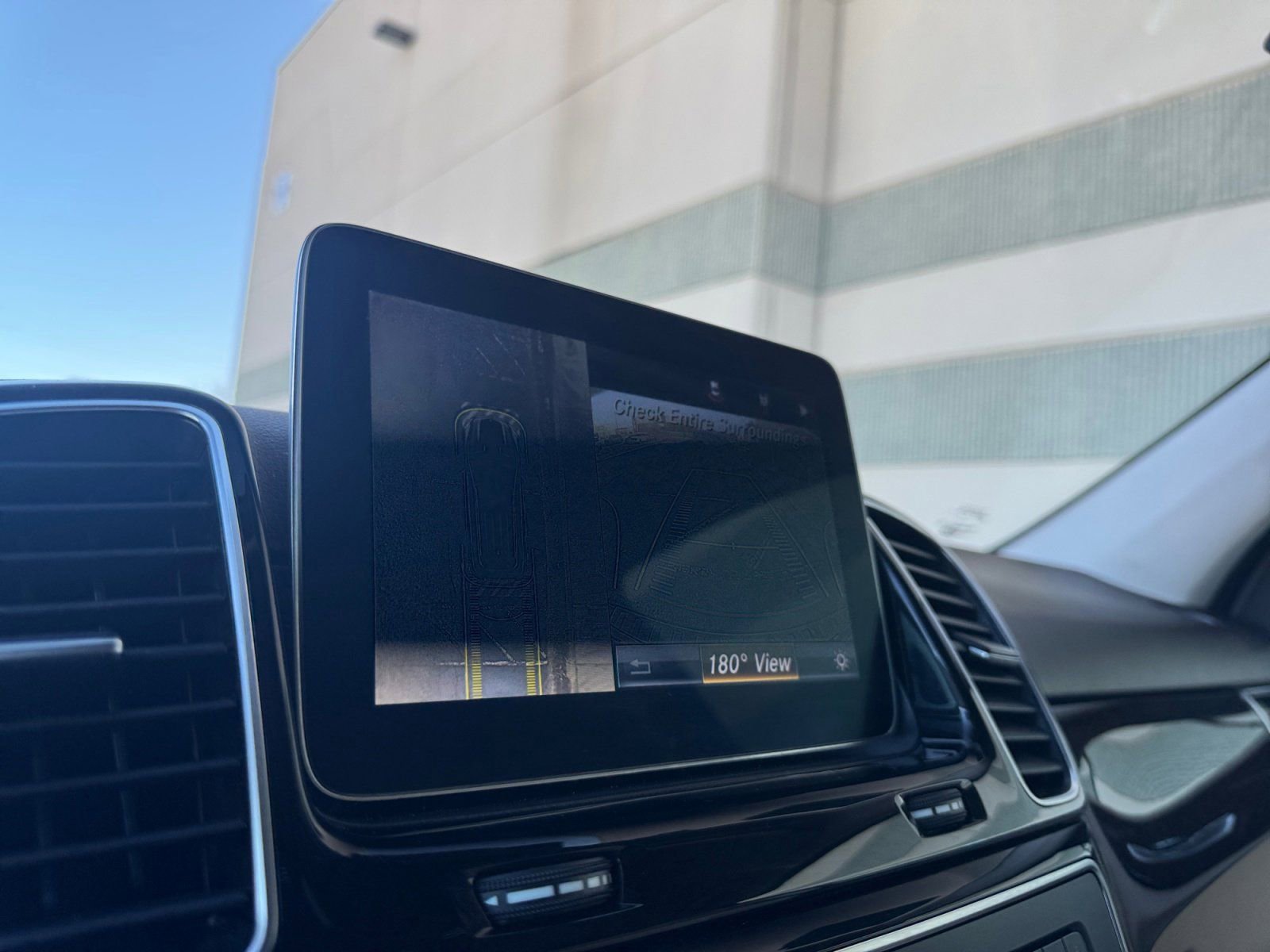 Used 2018 Mercedes-Benz GLE 350 4MATIC image 31