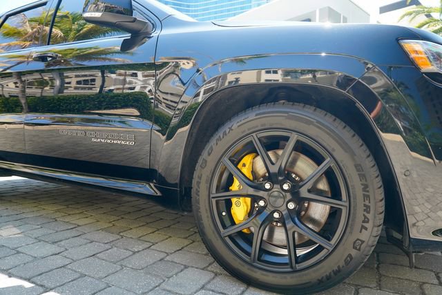 Used 2018 Jeep Grand Cherokee Trackhawk image 36
