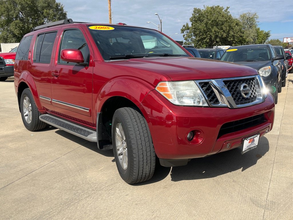 Used 2008 Nissan Pathfinder LE image 3