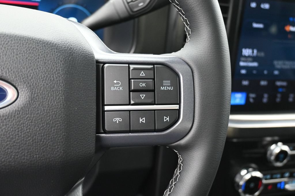New 2026 Ford F250 Lariat w/ Black Appearance Package AWD/4WD image 3