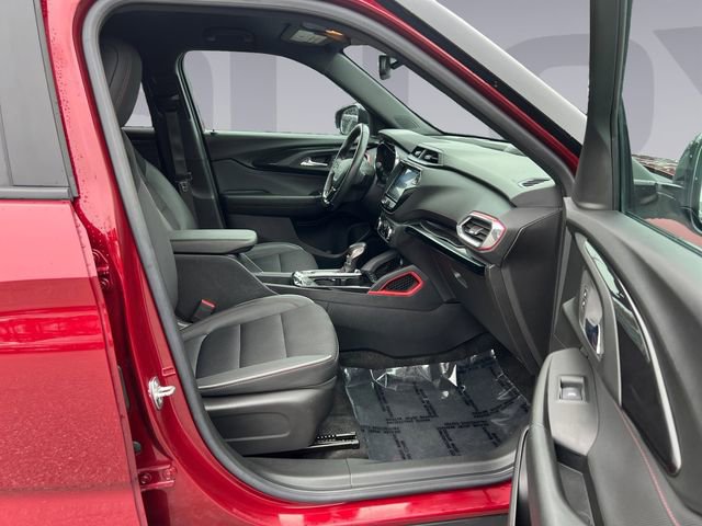 Used 2023 Chevrolet TrailBlazer RS w/ Convenience Package image 17