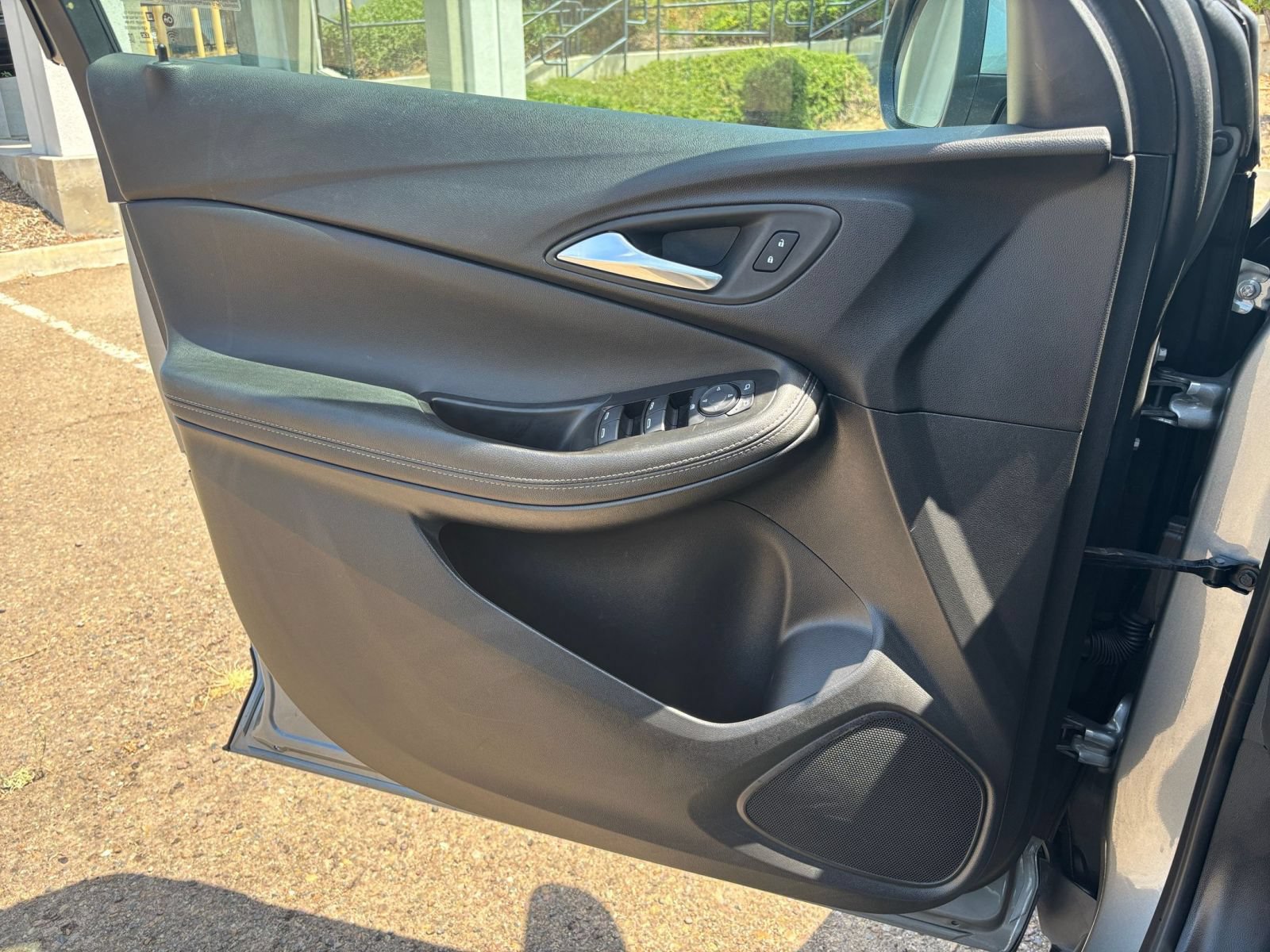 Used 2025 Buick Encore GX Preferred FWD image 18