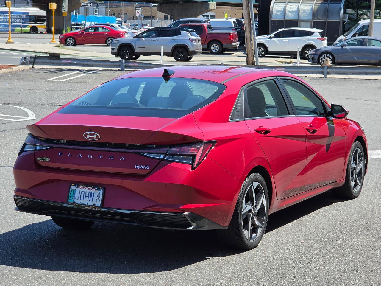 Used 2022 Hyundai Elantra Limited FWD image 7