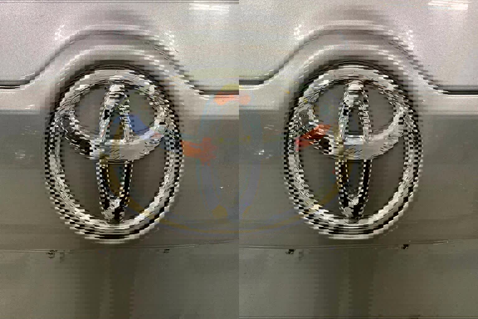 Used 2014 Toyota Highlander XLE image 29