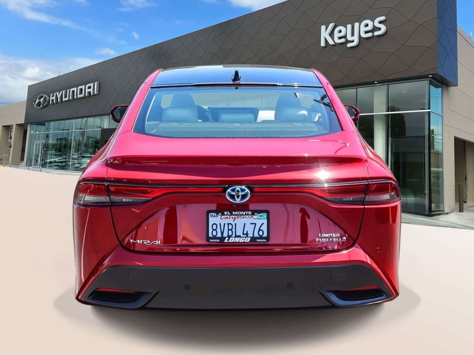 Used 2021 Toyota Mirai RWD image 6