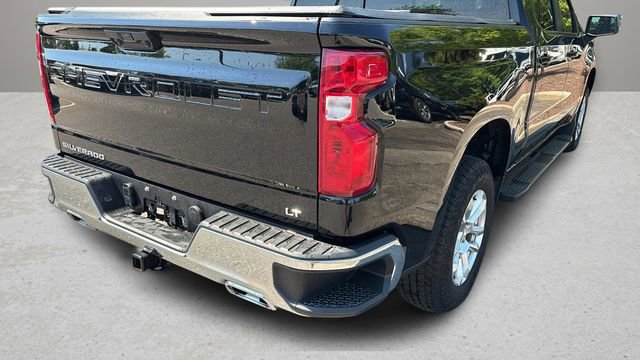 Used 2025 Chevrolet Silverado 1500 LT w/ Z71 Off-Road Package AWD/4WD image 32