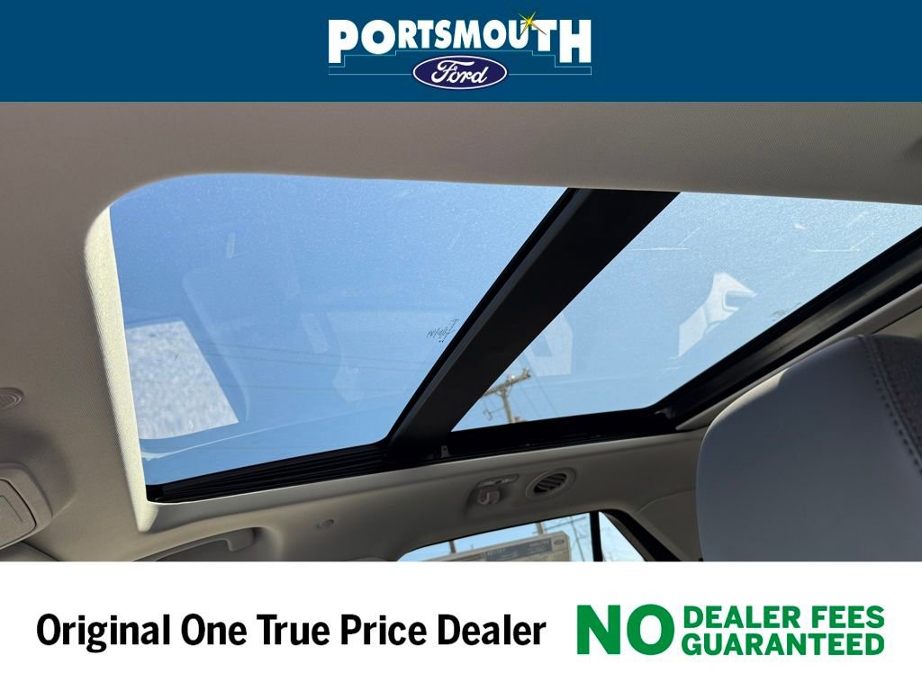 New 2025 Ford Explorer Active w/ Active Comfort Package image 11