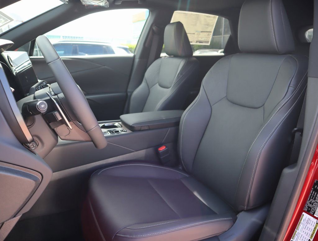 Used 2025 Lexus RX 350 FWD image 28