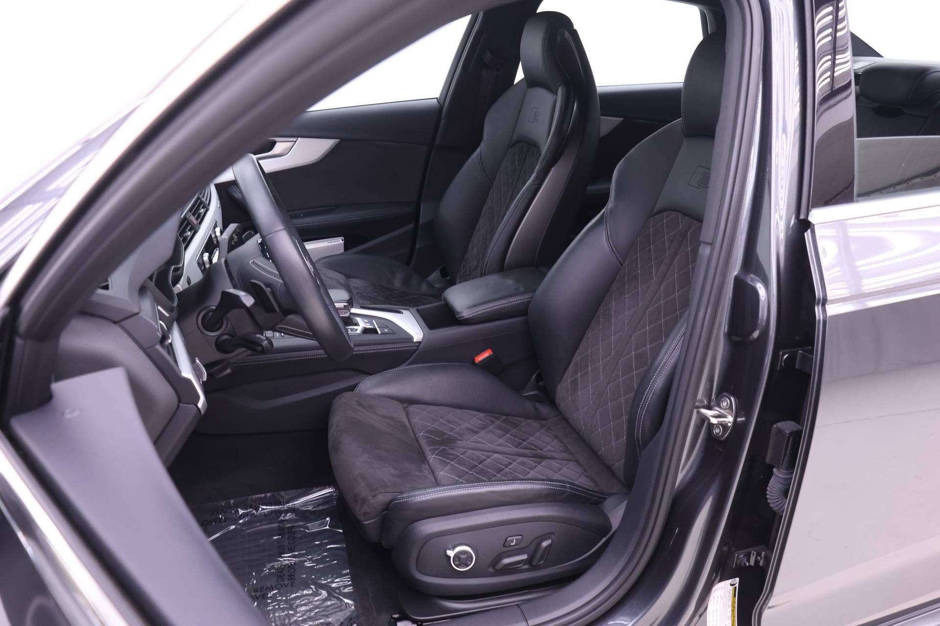 Used 2019 Audi S4 Premium Plus AWD/4WD image 7