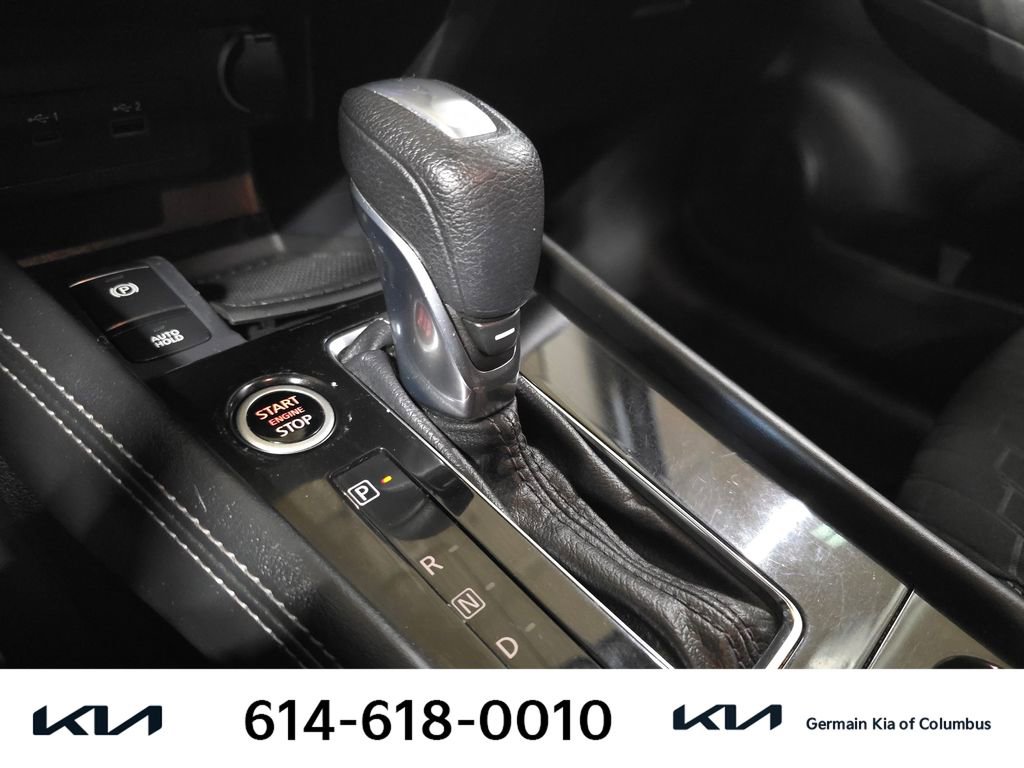 Used 2021 Nissan Kicks SV image 24