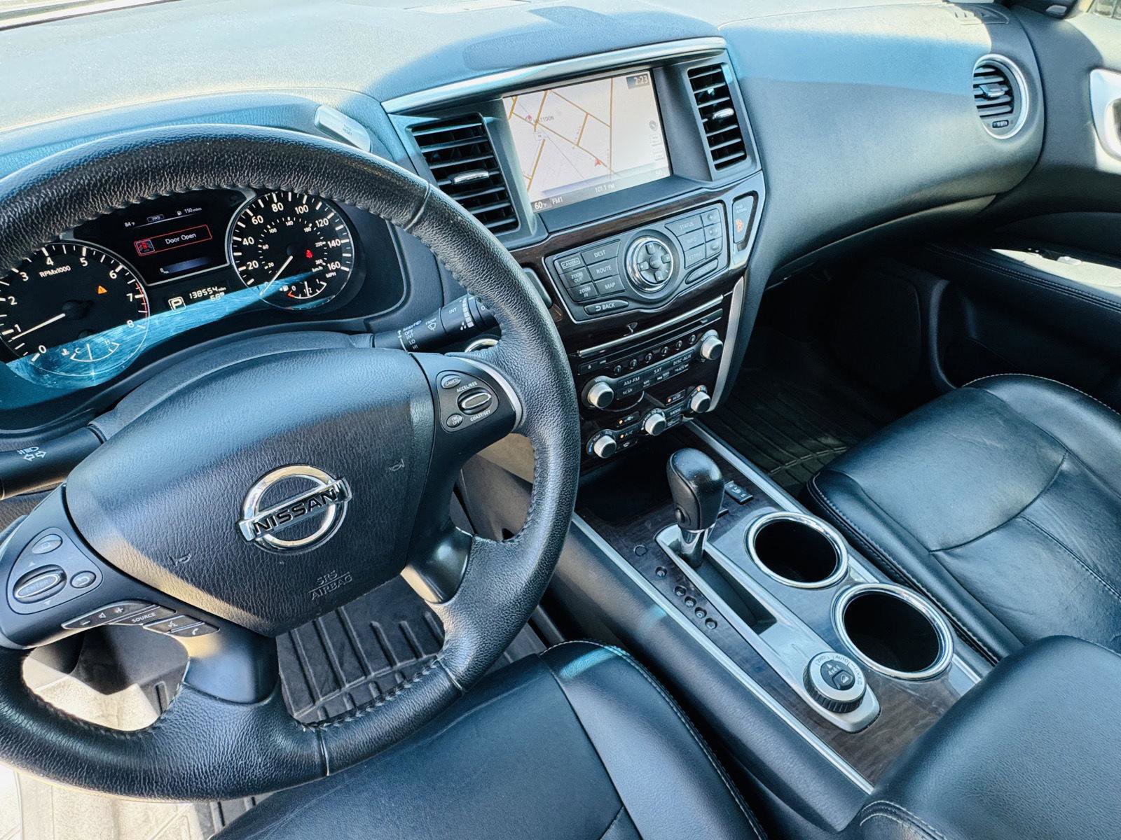 Used 2015 Nissan Pathfinder SL w/ SL Premium Package AWD/4WD image 16
