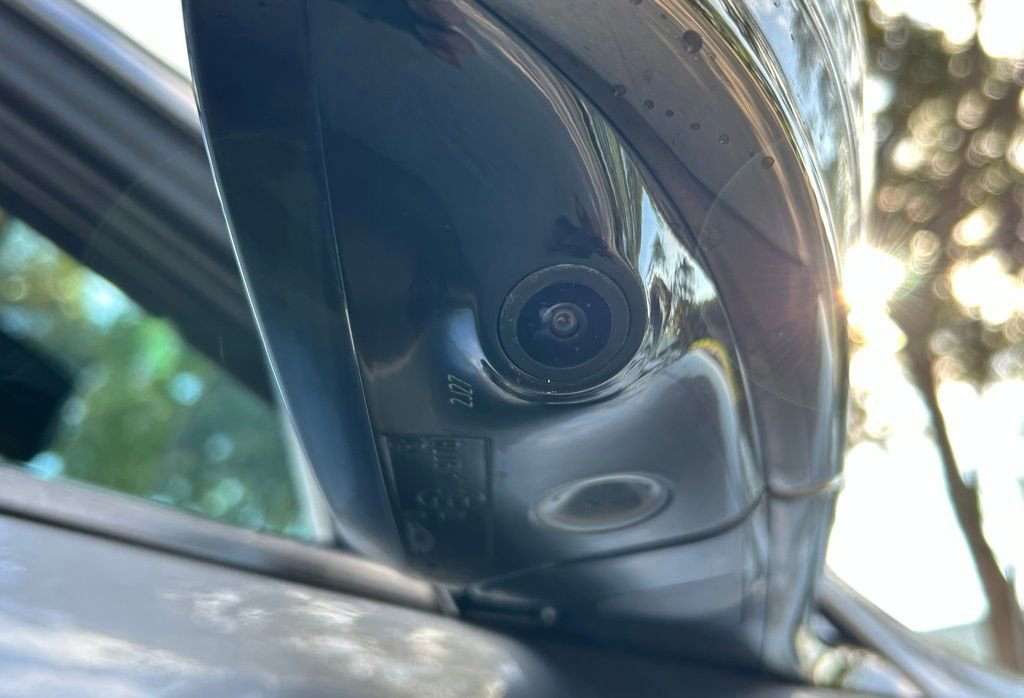 Used 2023 Genesis G70 3.3T w/ Sport Prestige Package image 42