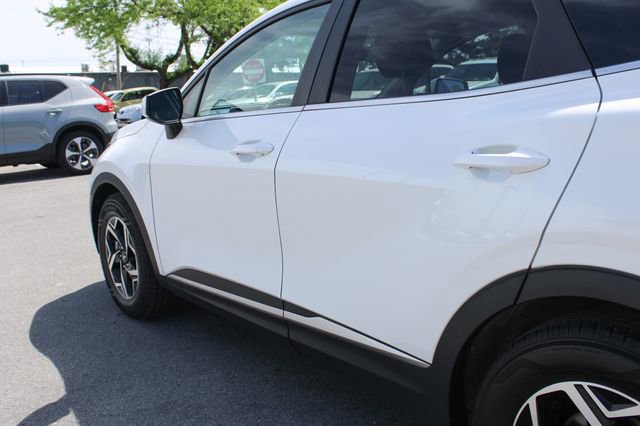 Used 2023 Kia Sportage LX FWD image 46