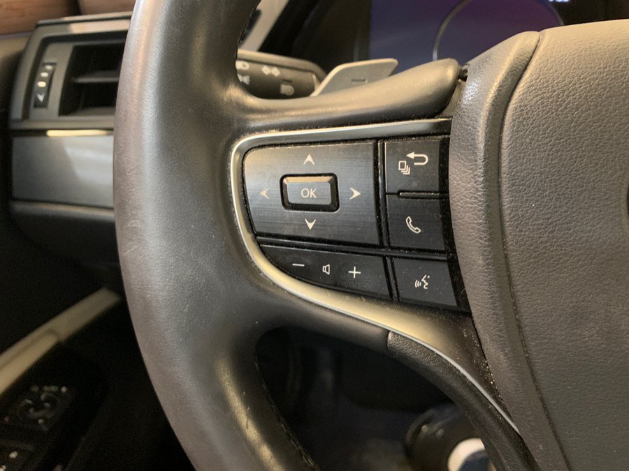Used 2023 Lexus ES 350 w/ Premium Package FWD image 25
