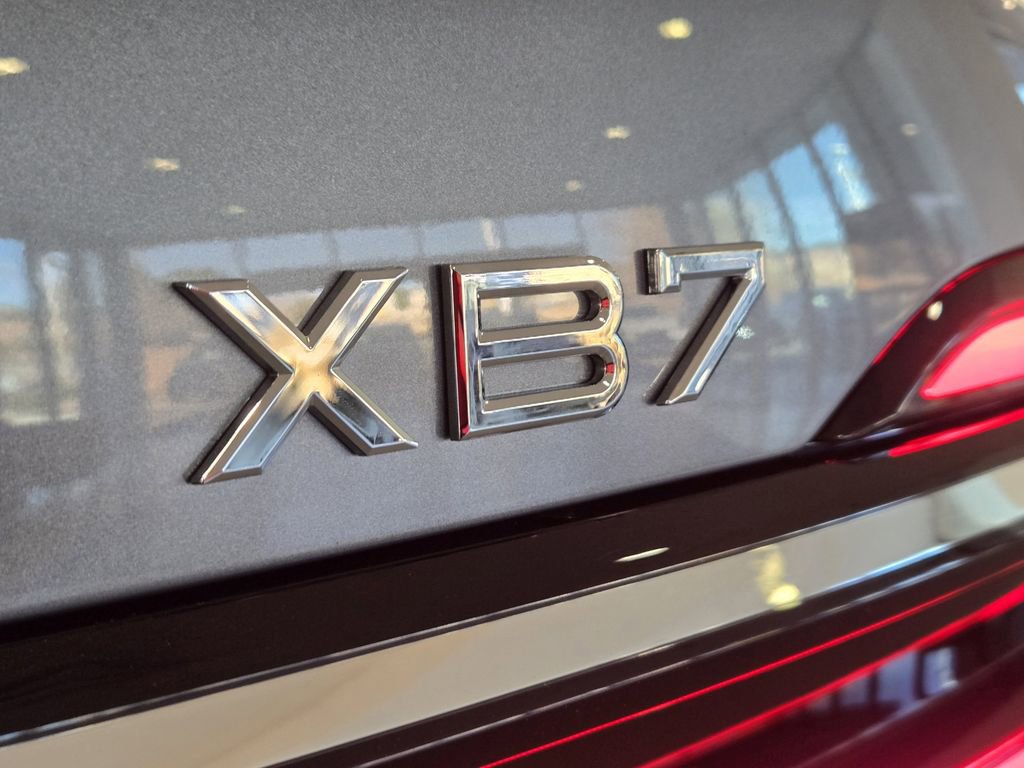 New 2026 BMW ALPINA XB7 image 12