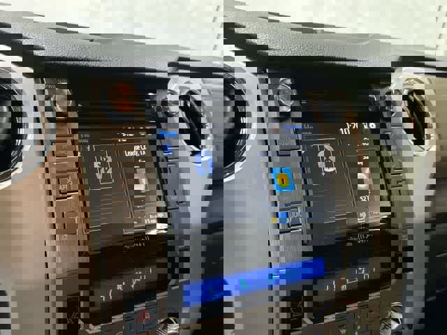 Used 2018 Toyota Tundra Limited image 22