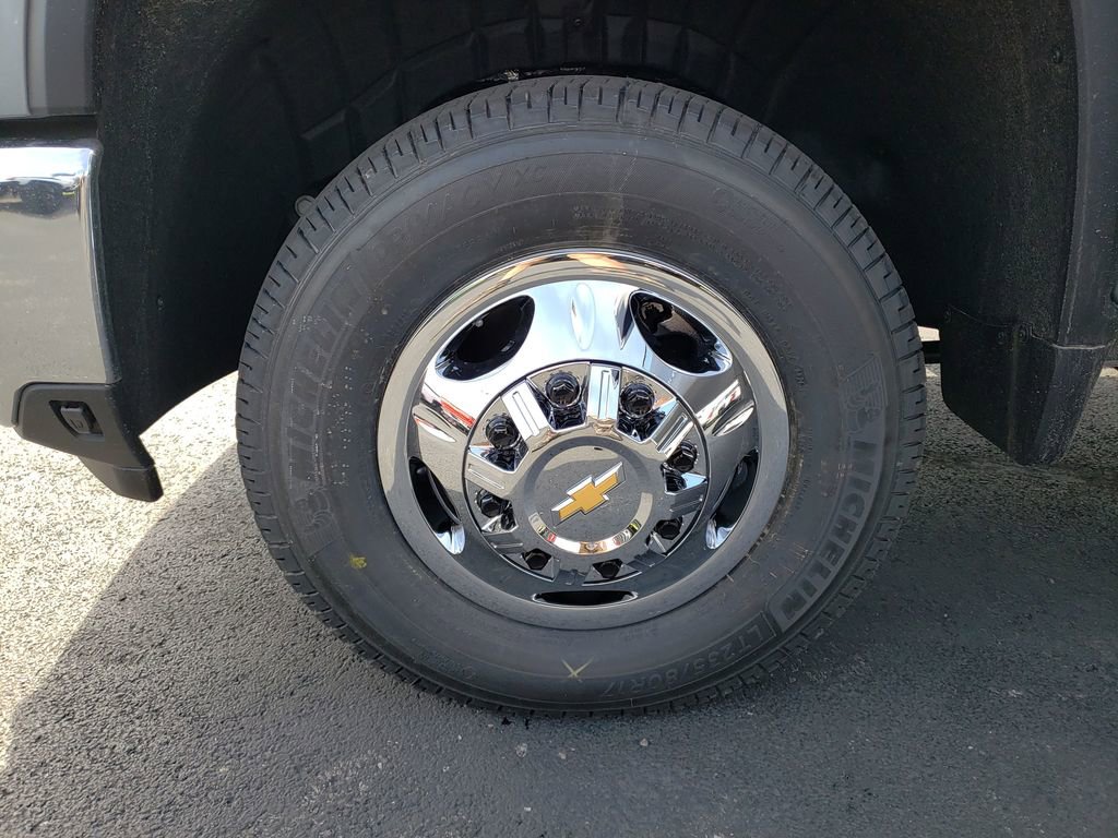 New 2026 Chevrolet Silverado 3500 LTZ w/ LTZ Plus Package image 27