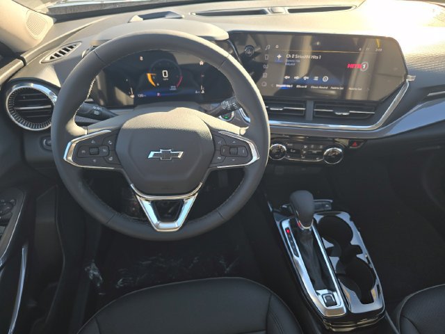 New 2026 Chevrolet Trax ACTIV w/ Driver Confidence Package FWD image 22