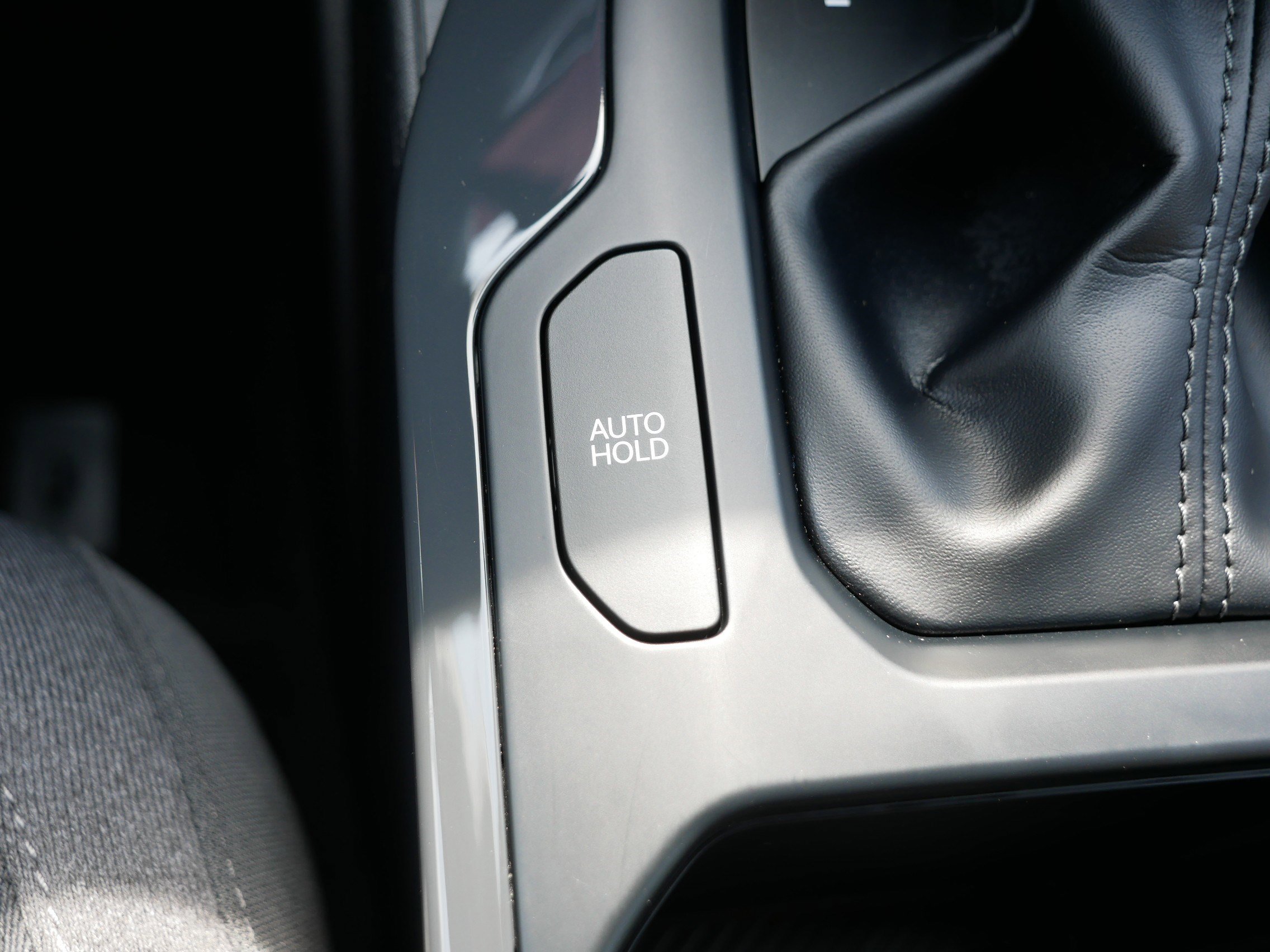 Certified 2025 Kia K4 EX image 28