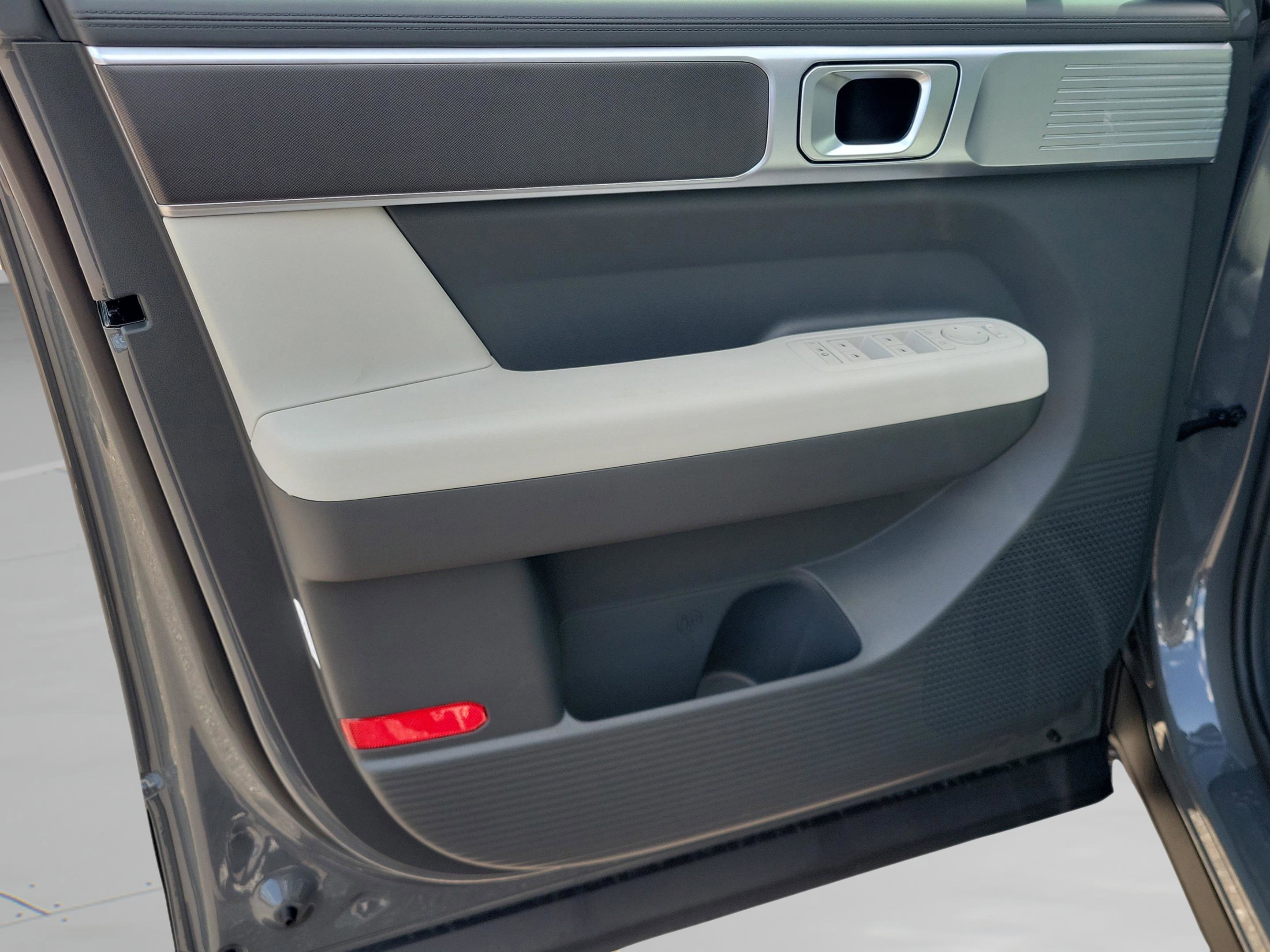 New 2026 Hyundai Santa Fe SE image 18