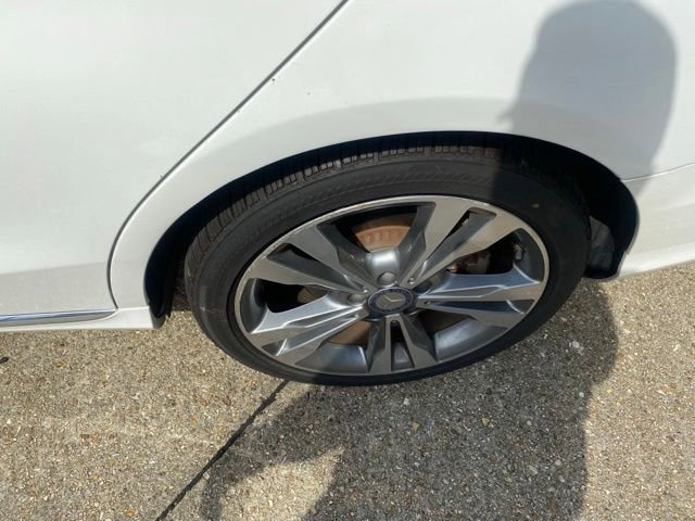 Used 2015 Mercedes-Benz C 300 Sedan image 30