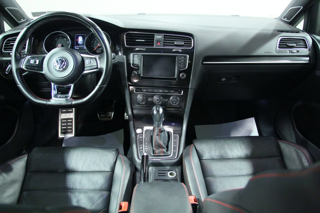 Used 2016 Volkswagen GTI 4-Door FWD image 5
