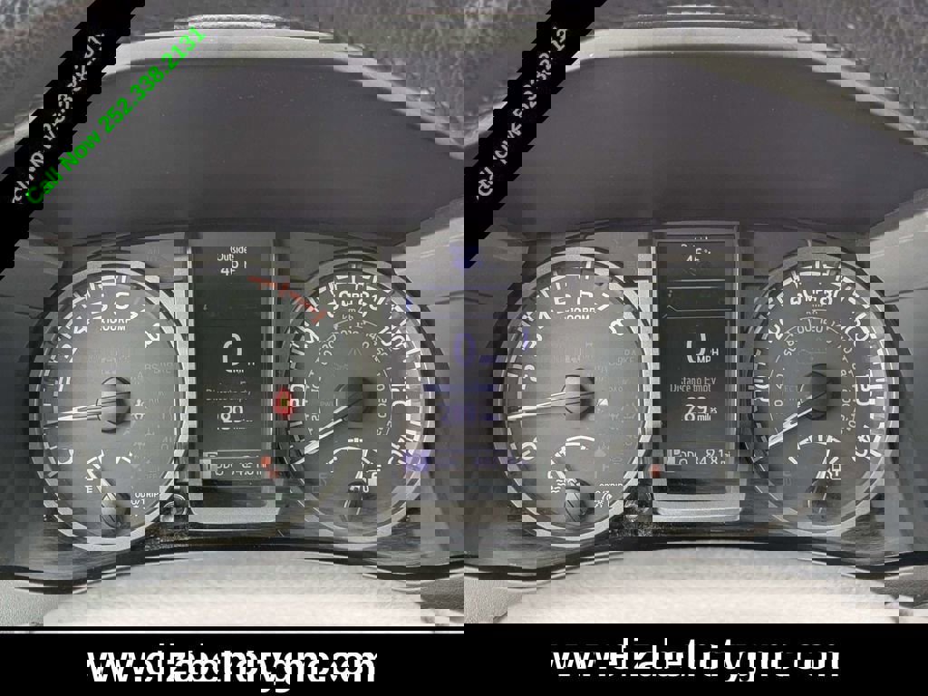 Used 2019 Toyota Tacoma SR image 26