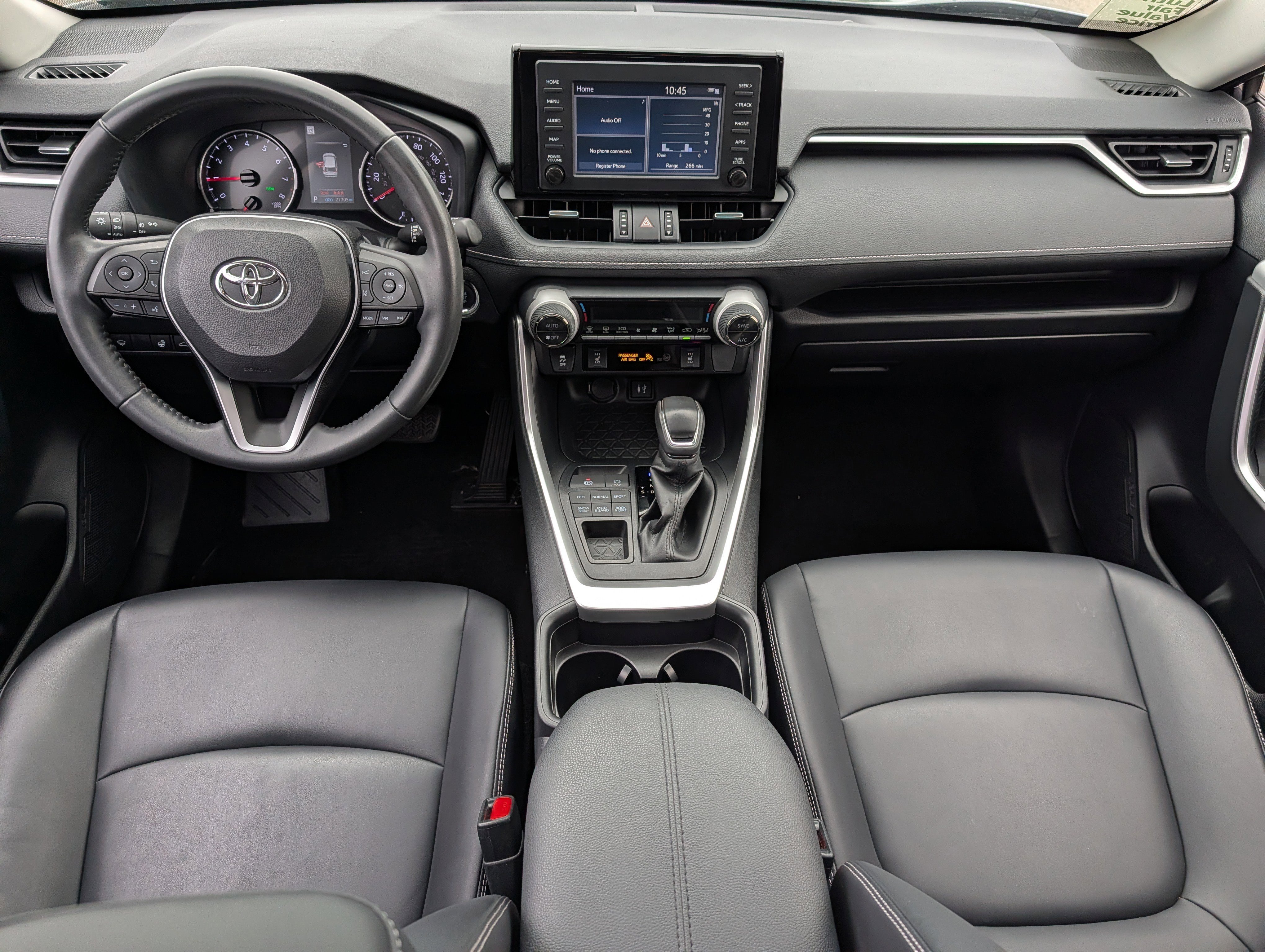 Used 2019 Toyota RAV4 XLE Premium w/ Cold Weather Package AWD/4WD image 10