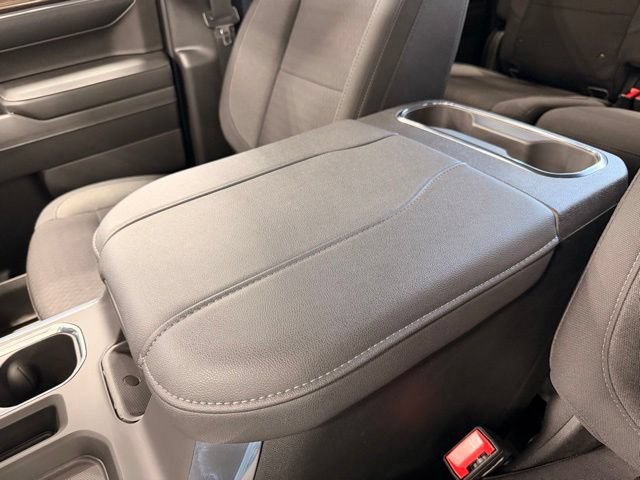 Used 2024 Chevrolet Silverado 1500 RST AWD/4WD image 39