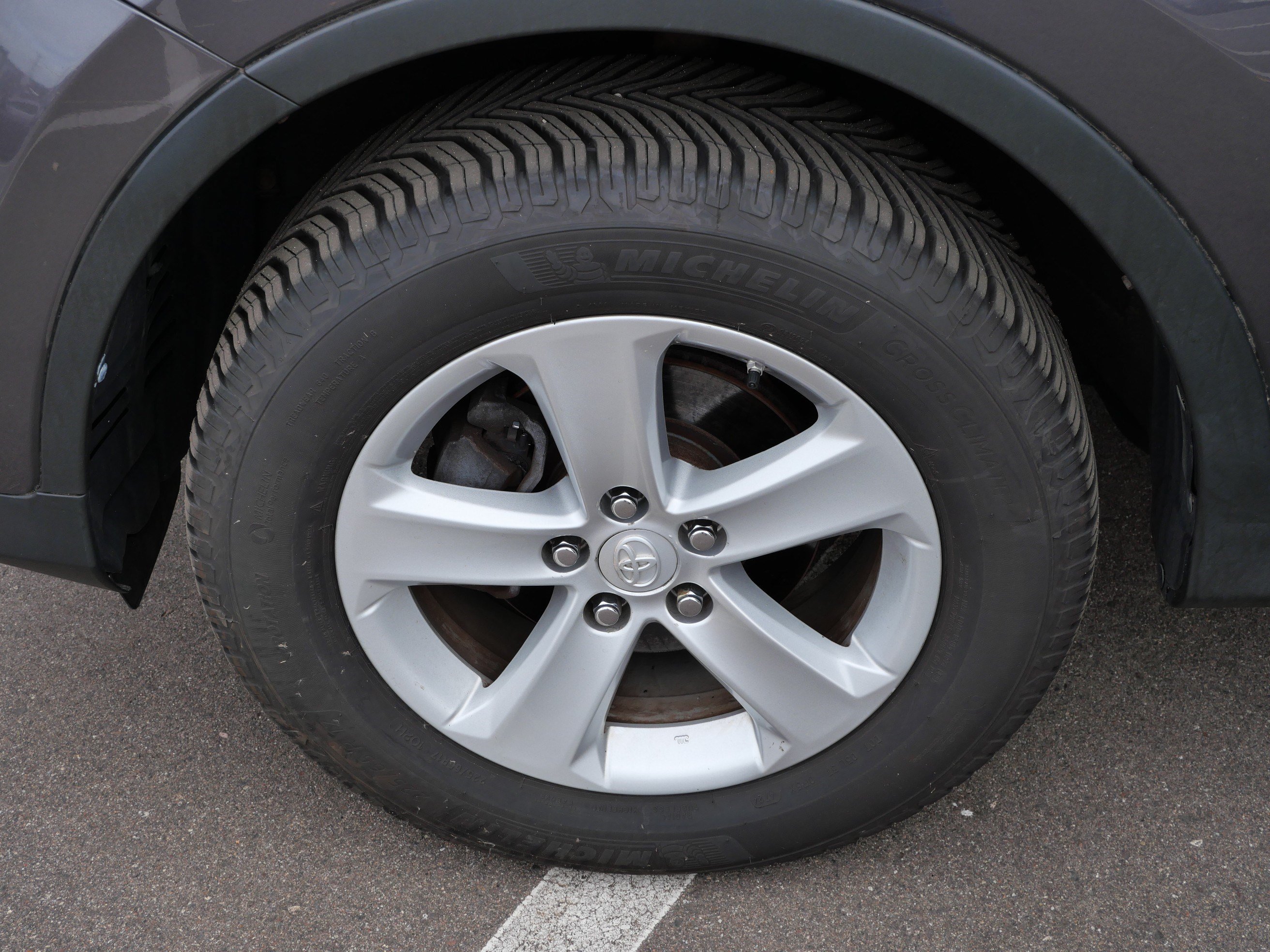 Used 2014 Toyota RAV4 XLE FWD image 15